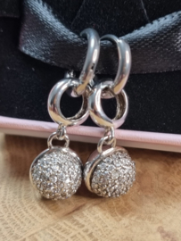 Super mooie creolen charms met creolen zilver en staal