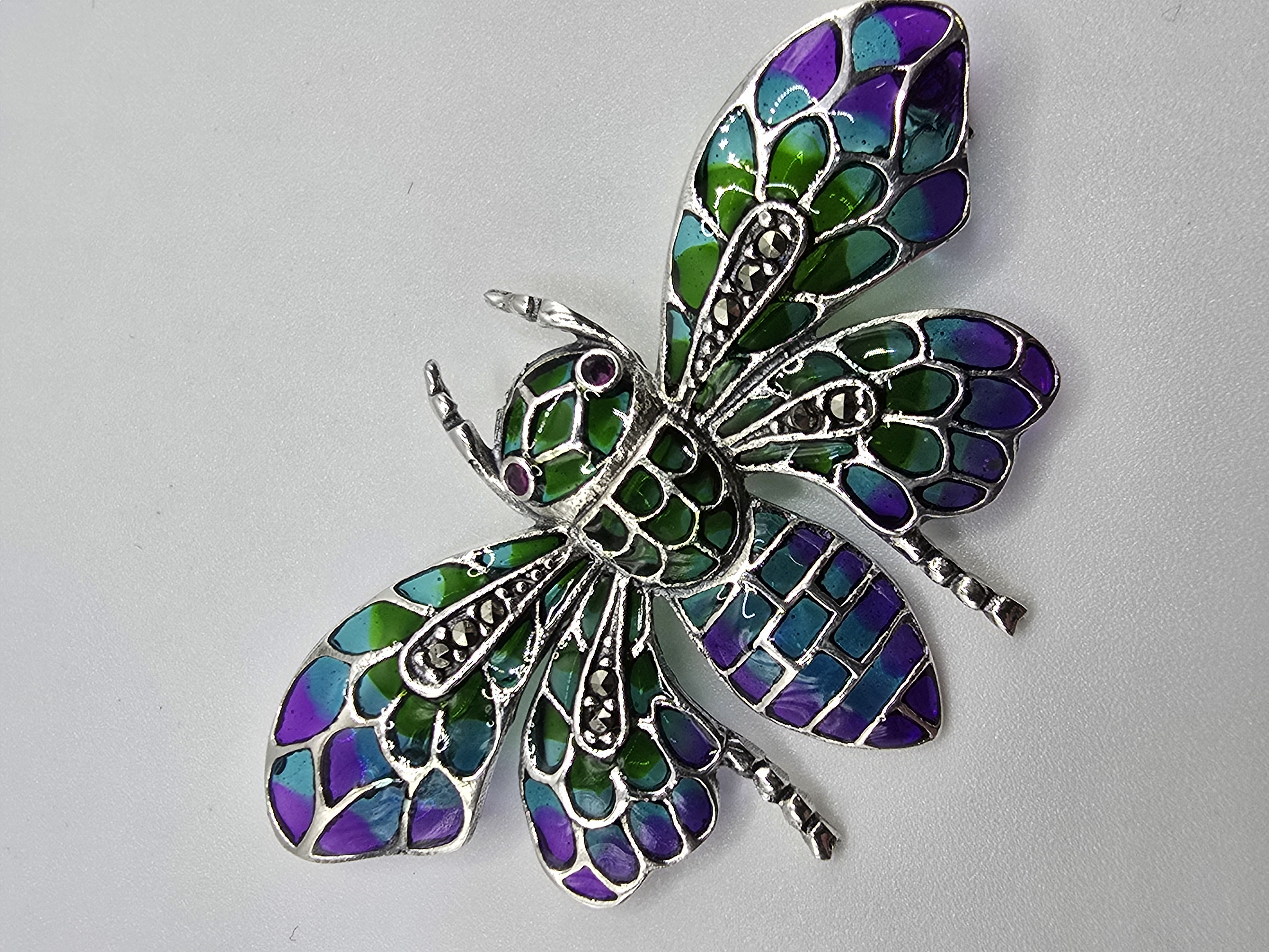925 zilveren broche, met Robijn en marcasiet