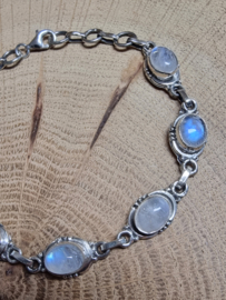 Echt zilveren armband met Maansteen 7x
