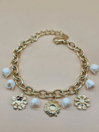 Armband met acetaat bloemige roos bedeltjes