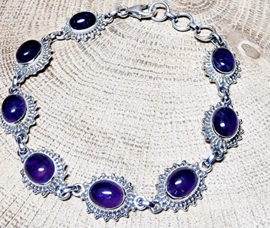 Prachtige echt zilveren armband met Amethist.