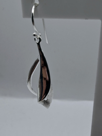 Echt zilveren hanger fantasie plus oorbellen.