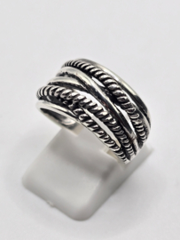 Echt zilveren fantasie ring prachtig model maat 17