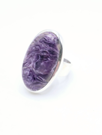 Echt zilveren ring met Charoiet, maat 19