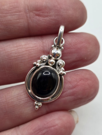 Echt zilveren hanger met Onyx, fantasie druppel