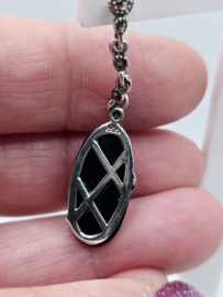 Prachtige echt zilveren oorbellen met Marcasiet en onyx.