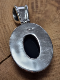 Prachtige echt zilveren hanger met Onyx