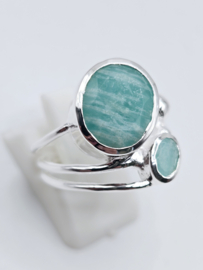 Echt zilveren ring met Amazoniet, maat 18.5.