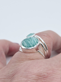 Echt zilveren ring met Amazoniet, maat 18.5.