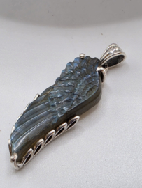 Echt Zilveren hanger Labradoriet Angel wing