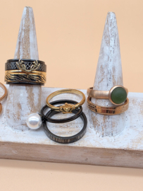 ixxxi ringen set compleet maat 17. 1 basis en 11 vulringen. 25-322