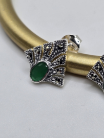 Prachtige echt zilveren oorbellen met Marcasiet en groene  onyx