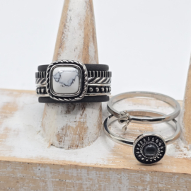 Prachtige ixxxi ring set compleet maat 19.5 en 12 mm 25-246