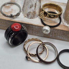 ixxxi ringen set compleet maat 17. 1 basis en 11 vulringen. 25-321