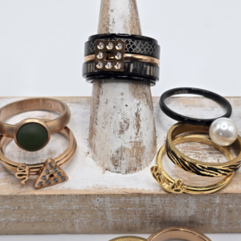 ixxxi ringen set compleet maat 17. 1 basis en 11 vulringen. 25-322