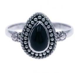 Echt zilveren ring met onyx maat 19.5