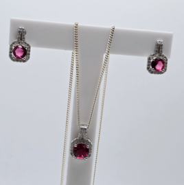 Echt zilveren set, zirkonia, silver/fuchsia. MDZ3
