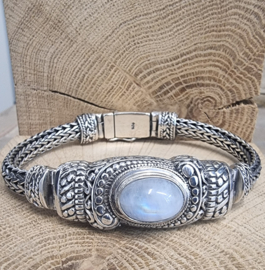 Echt zilveren schakelarmband met Maansteen. Maat 21 cm