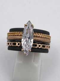 ixxxi ring compleet, maat 17.5 met limited edition basisring.