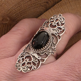 ring echt zilver met zwarte onyx. Maat 18.5