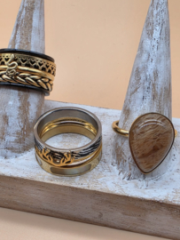 ixxxi ringen set compleet maat 17. 1 basis en 10 vulringen. 25-325