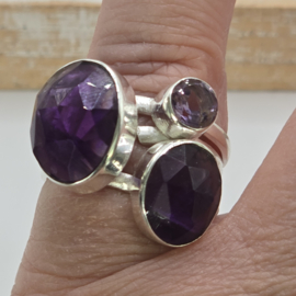 echt zilveren ring Amethist. Maat 18.5