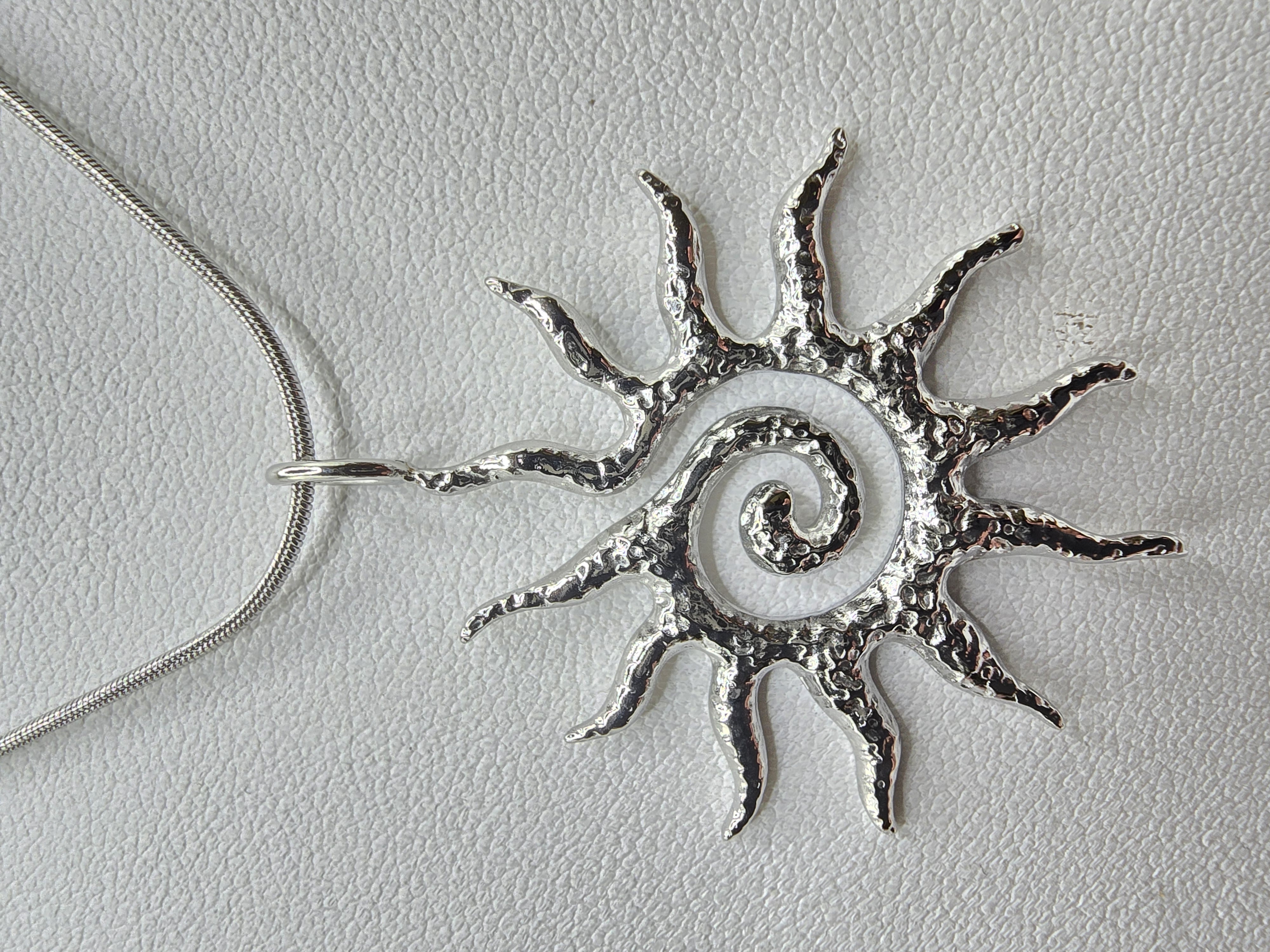ixxxi Collier met hanger Sol Suave zilver