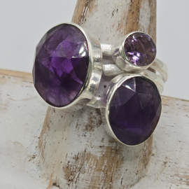 echt zilveren ring Amethist. Maat 18.5