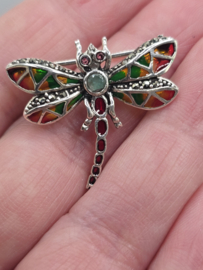925 zilveren broche, met Robijn en Smaragd. Libelle, oranje, groen.