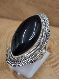 ring echt zilver met zwarte onyx. Maat 18