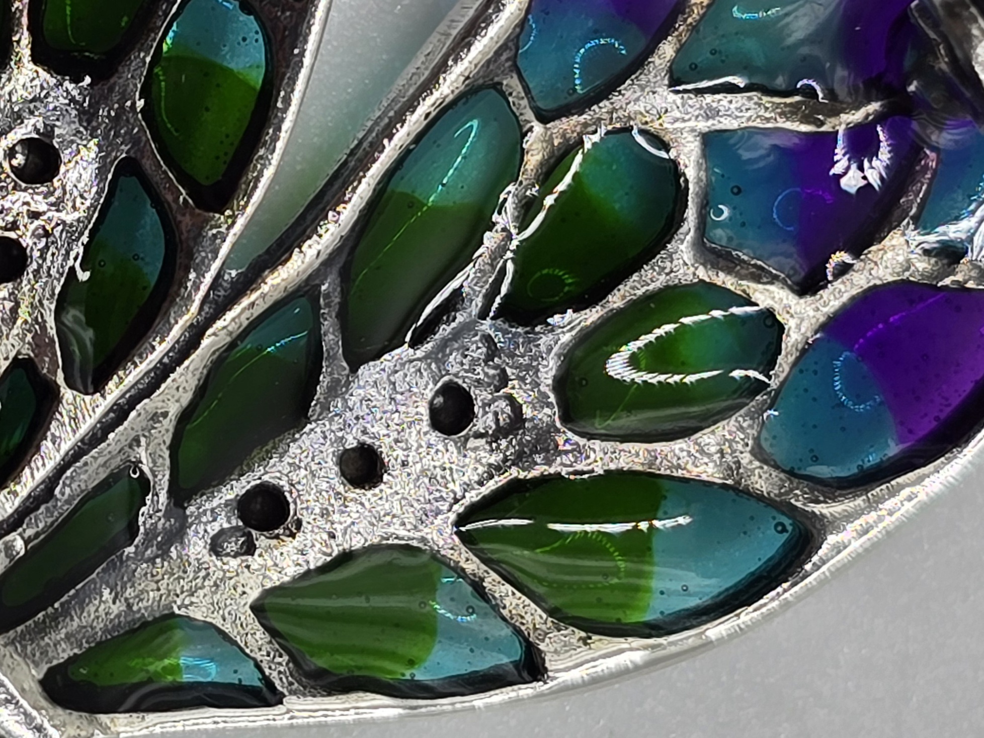 925 zilveren broche, met Robijn en marcasiet