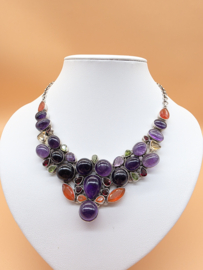 Schitterend collier met o.a. Amethist, Peridoot, Citrien, Granaat, Carneool