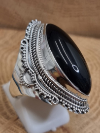 ring echt zilver met zwarte onyx. Maat 18