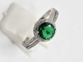 Echt zilveren ring met Zirkonia Silver/green.  Maat 18 MDZ8