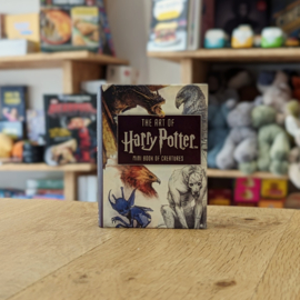 The Art of Harry Potter - Mini Book of Creatures