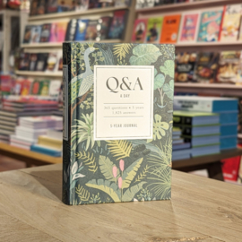 Q&A a Day Tropical - 5-Year Journal