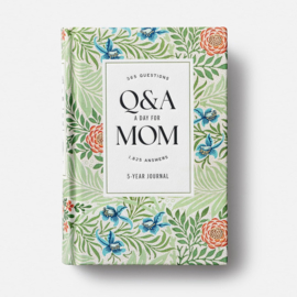 Q&A a Day for Mom - 5-Year Journal