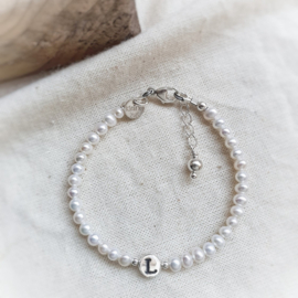 Baby armbandje | LOVY Lovely letters parels