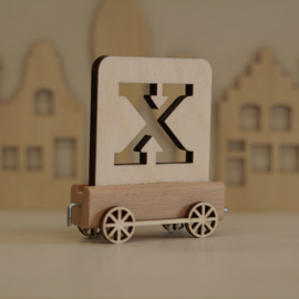 X | Houten lettertrein