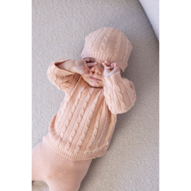 Feetje gebreid mutsje pink 131