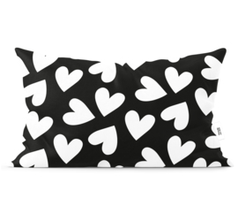 Buitenkussen | XXL | 60 x 40 CM | Hearts on black