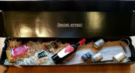 De Verrassings- /Cadeaudoos - Romantiek met tapasplank