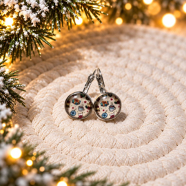 Kerstpret - oorhangers - zilverkleurig met glas cabochon