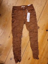 Jewelly Jeans - Brown met sierknopen