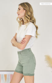 Ana Lucy - Short - Groen
