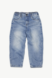 +MAIN STORY_Tapered Jean - Distressed