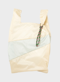 +SUSAN BIJL_The New Kumihimo Keychain Wena & Fluo Pink