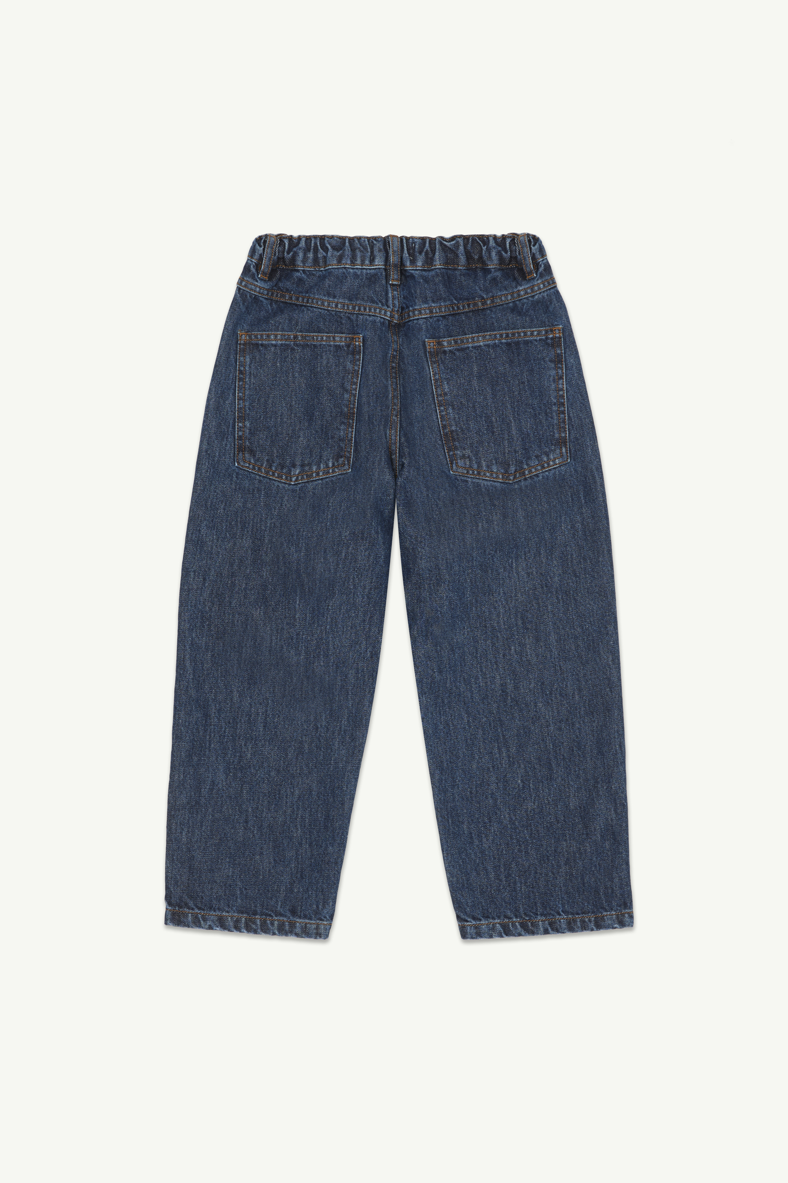 MAIN STORY_Straight Jean