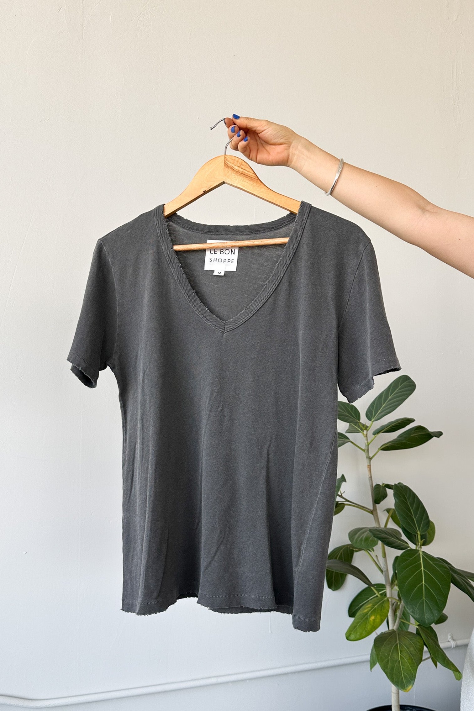 LE BON SHOPPE_Vintage La Vie Tee (Organic Cotton) - Vintage Black