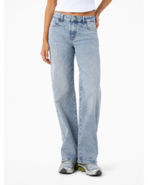 Jeans Yolanda • Light blue